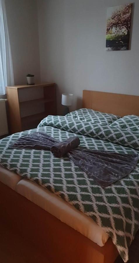 Privat Bartky Apartment Vrbov Ngoại thất bức ảnh
