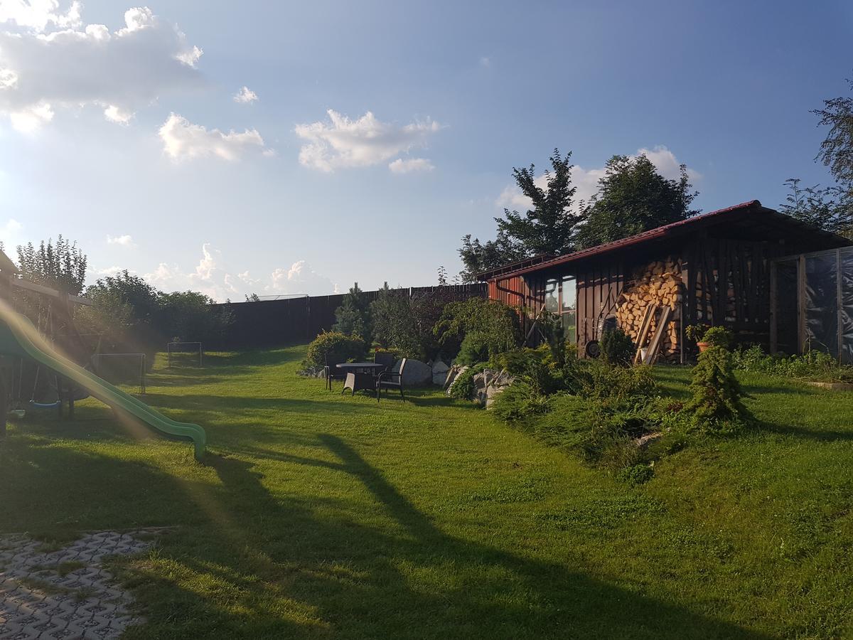 Privat Bartky Apartment Vrbov Ngoại thất bức ảnh